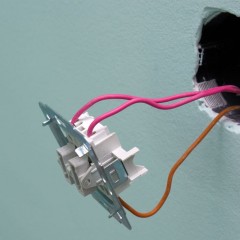 ¿Cómo reparar el interruptor de la luz usted mismo?