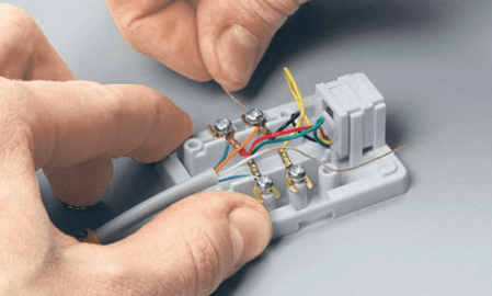 How to connect a telephone jack?